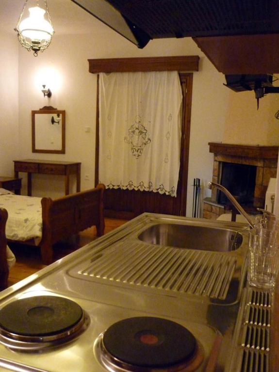 Aparthotel Archontiko Christodoulou Vronterón Exteriér fotografie
